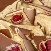Наповнювач для морозива Білий шоколад — малина Joycream Raspberry White ТМ Joygelato 5 кг